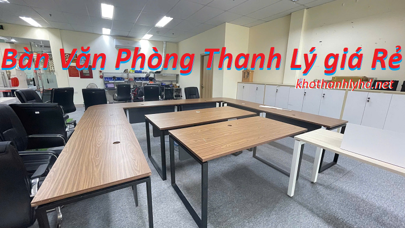 Bàn làm việc văn phòng thanh lý giá rẻ